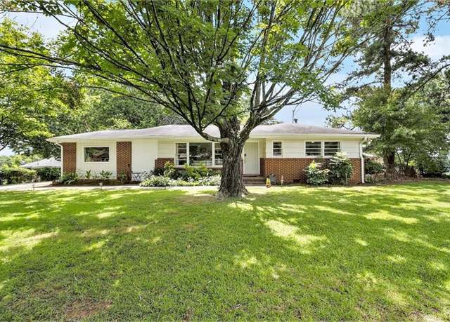 Property at 2785 Toney Dr, Decatur, GA 30032, 4 beds, 2 baths