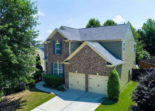 Property at 213 Roseman Way, Woodstock, GA 30188, 5 beds, 3.5 baths