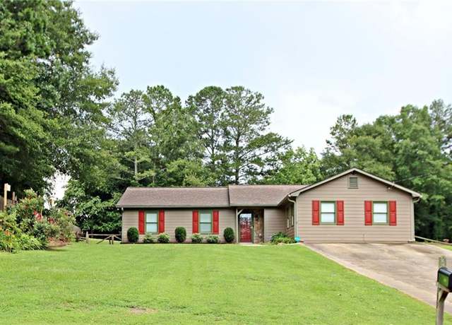Property at 199 Candy Ln, Canton, GA 30115, 4 beds, 2 baths