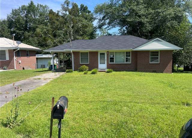Property at 221 James St, Winder, GA 30680, 2 beds, 1 bath