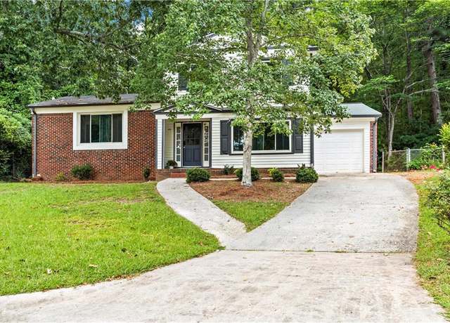 Property at 875 Eleanor Ct NW, Atlanta, GA 30318, 4 beds, 2 baths