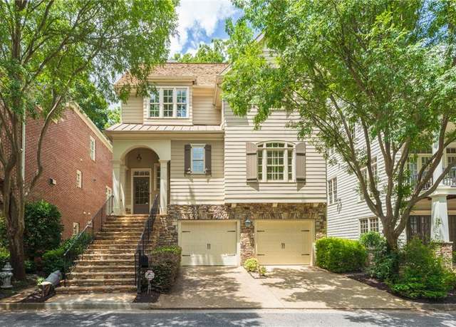 Property at 34 Conifer Park Ln NE, Atlanta, GA 30342, 4 beds, 4.5 baths