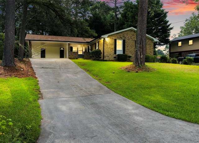 Property at 1836 Whitworth Dr, Riverdale, GA 30296, 4 beds, 3 baths