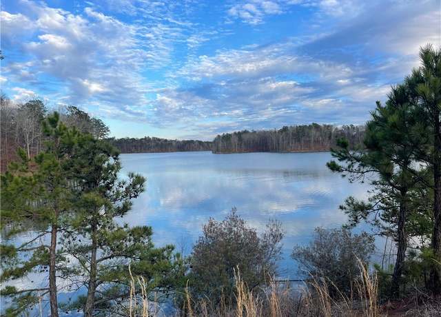 Property at 205 Lakeside Pl, Canton, GA 30114, 3 beds, 2.5 baths