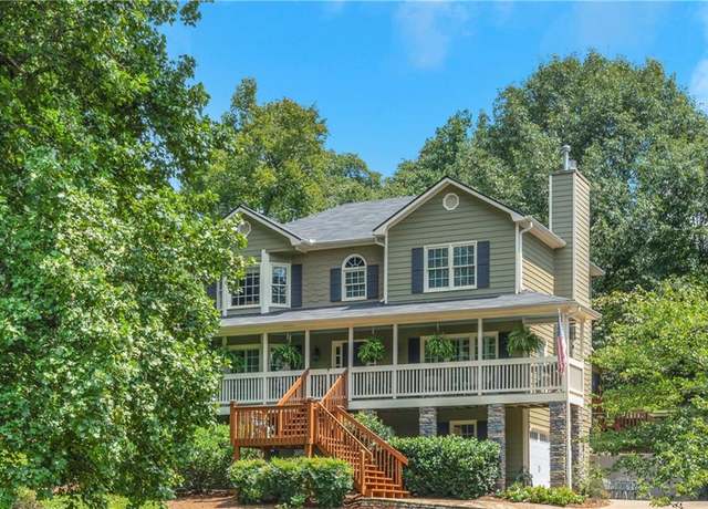 Property at 2011 Meadows Dr, Woodstock, GA 30188, 4 beds, 3.5 baths