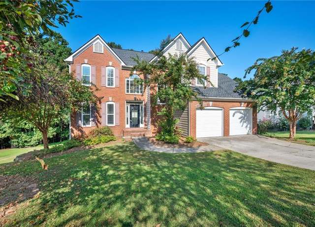 Property at 1650 Berryhill Rd, Cumming, GA 30041, 3 beds, 2.5 baths