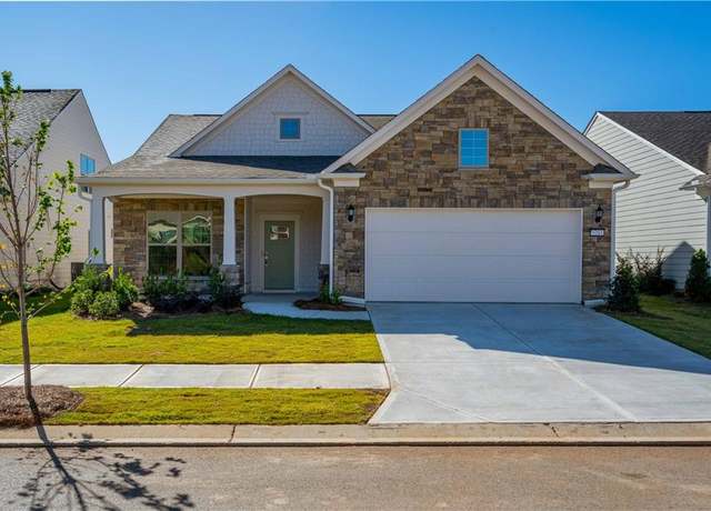Property at 5203 Morrell Rd, Hoschton, GA 30548, 2 beds, 2 baths