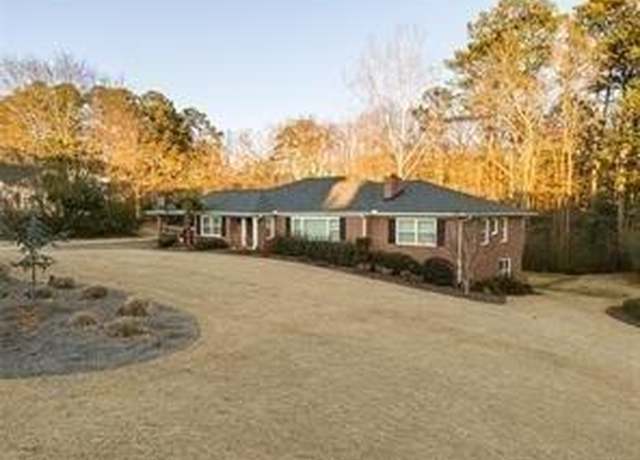 Property at 12575 Broadwell Rd, Milton, GA 30004, 6 beds, 3 baths
