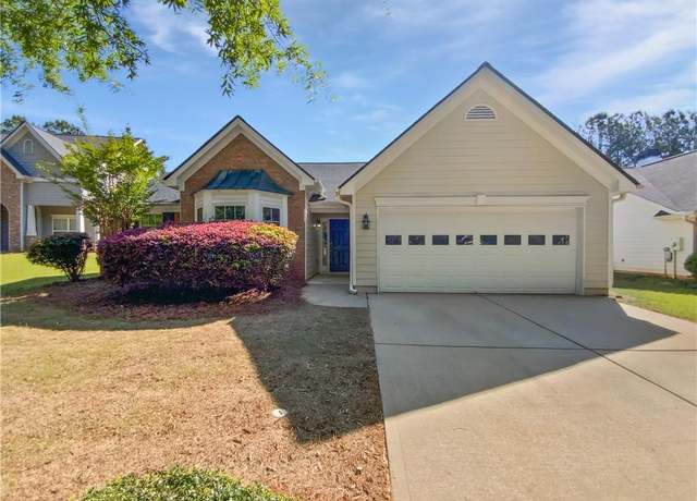 Property at 424 Eglington Trl, Locust Grove, GA 30248, 3 beds, 2 baths