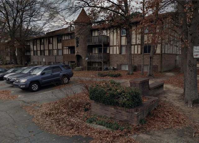 Property at 809 Camelot Dr #809, College Park, GA 30349, 3 beds, 2 baths