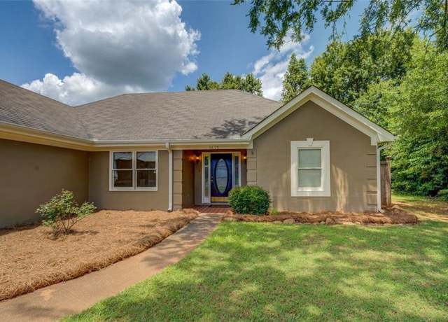 Property at 1615 Clairmont Ln SW, Conyers, GA 30094, 3 beds, 2 baths