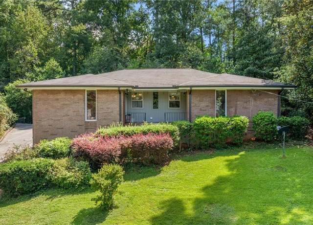 Property at 1447 Southland Vista Ct NE, Atlanta, GA 30329, 6 beds, 3 baths