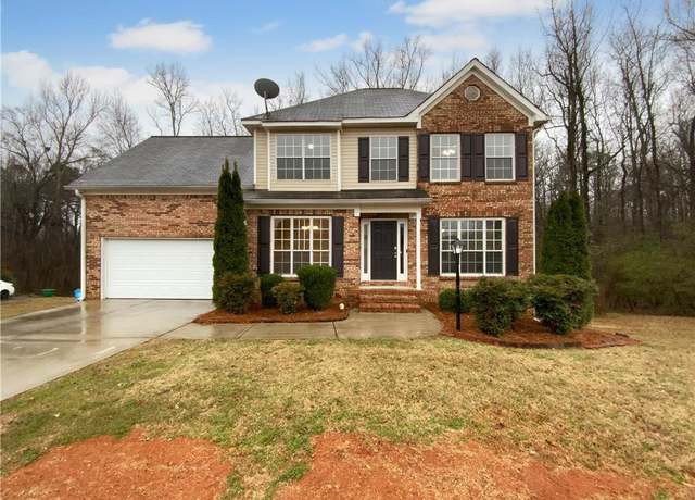 Property at 641 Morningside Dr, Stockbridge, GA 30281, 4 beds, 2.5 baths