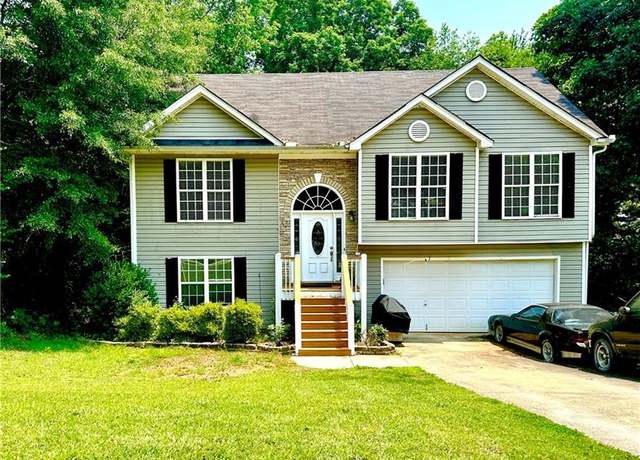 Property at 2614 Carolina Ct, Bethlehem, GA 30620, 3 beds, 2.5 baths