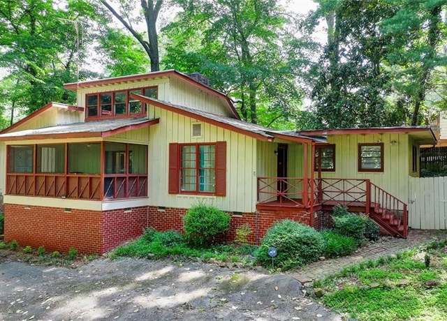 Property at 8805 Lake Dr, Snellville, GA 30039, 4 beds, 2 baths