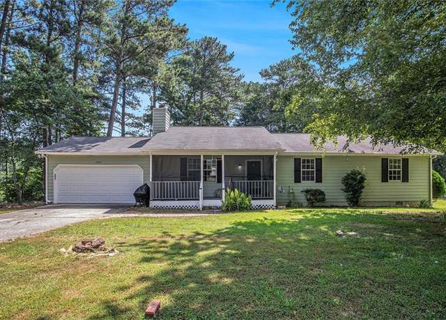 Property at 2780 Highpoint Rd, Snellville, GA 30078, 3 beds, 2 baths
