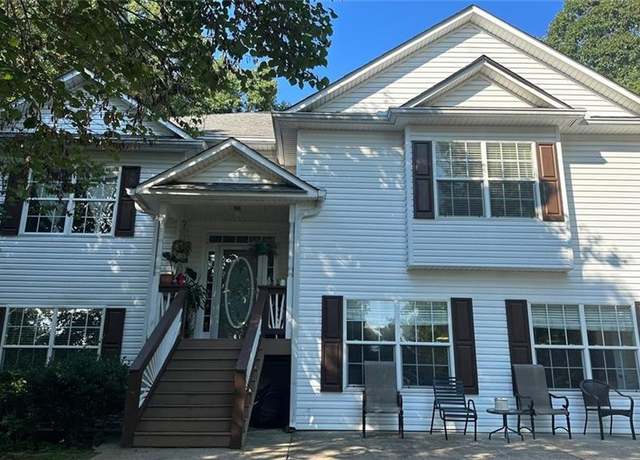 Property at 368 Philadelphia Dr, Jasper, GA 30143, 7 beds, 3 baths