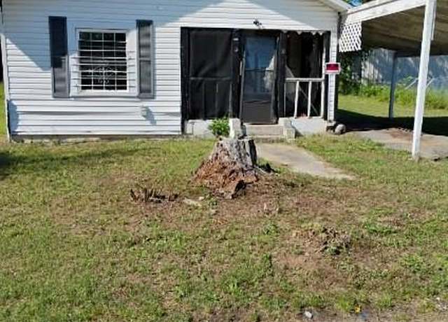 Property at 1111 Hartley St, Macon, GA 31206, 2 beds, 1 bath