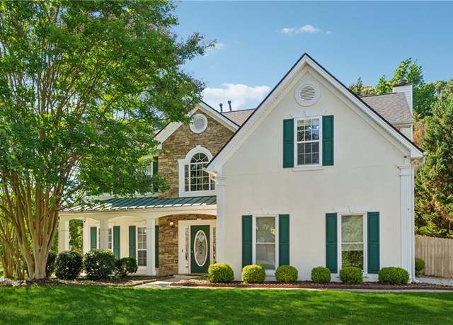 Property at 1093 Forest View Ln SW, Lilburn, GA 30047, 4 beds, 3 baths