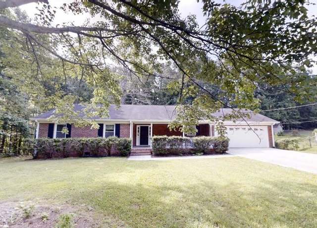 Property at 2183 Ivy Crest Dr, Buford, GA 30519, 3 beds, 2 baths