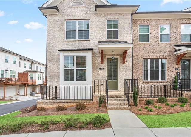 Property at 3260 Bennett Creek Ln, Suwanee, GA 30024, 3 beds, 3.5 baths
