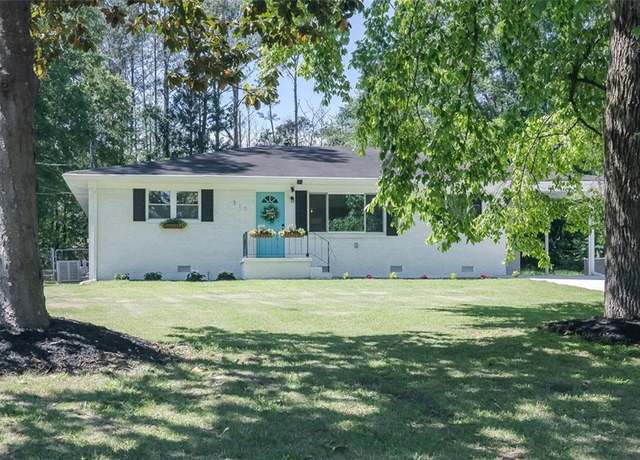 Property at 317 Community Dr SW, Mableton, GA 30126, 3 beds, 2.5 baths