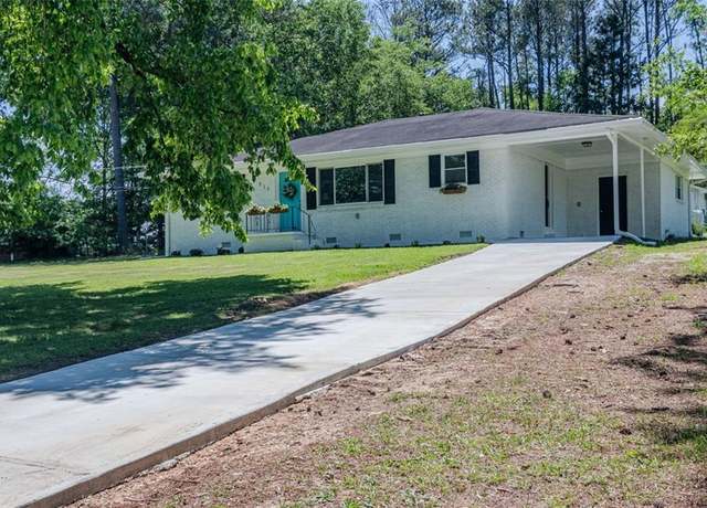 Property at 317 Community Dr SW, Mableton, GA 30126, 3 beds, 2.5 baths
