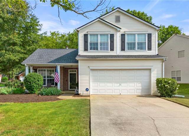 Property at 1612 Silver Oak Dr, Austell, GA 30106, 3 beds, 2.5 baths