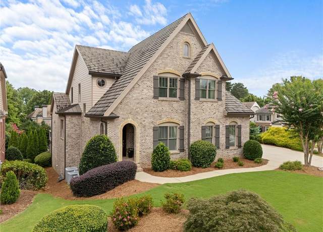 Property at 2615 Hillandale Cir, Cumming, GA 30041, 6 beds, 4.5 baths