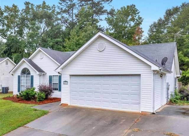 Property at 4037 Monarch Dr, Mcdonough, GA 30253, 3 beds, 2 baths