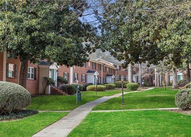 Property at 4282 Roswell Rd NE Unit G2, Atlanta, GA 30342, 2 beds, 2 baths