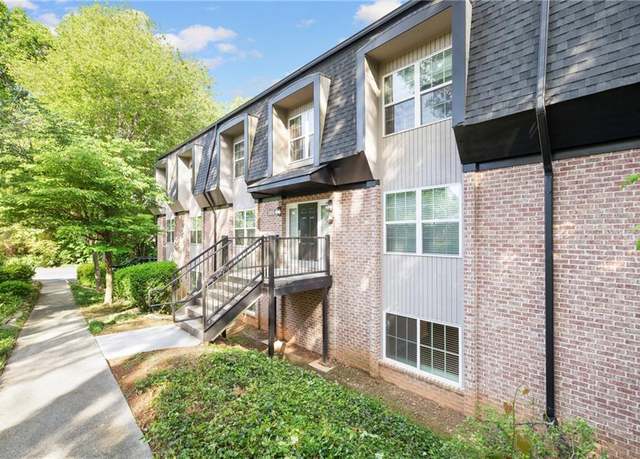Property at 305 Winding River Village Dr Unit F, Atlanta, GA 30350, 3 beds, 2 baths