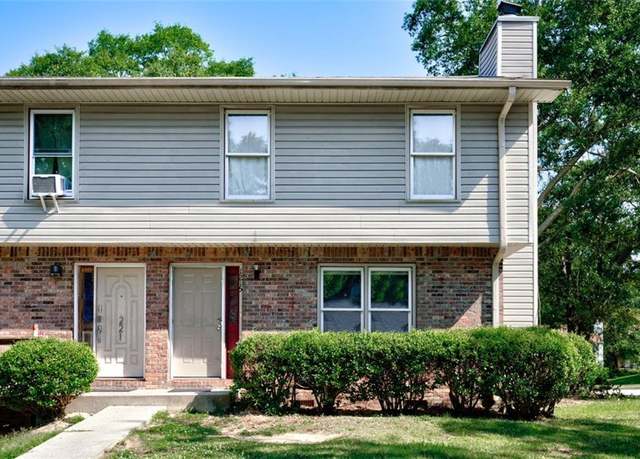 Property at 1215 Willow Creek Ct NW, Conyers, GA 30012, 3 beds, 1.5 baths