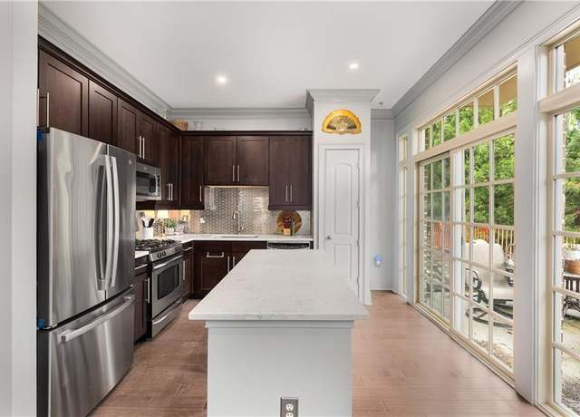 Property at 1055 Piedmont Ave NE #106, Atlanta, GA 30309, 1 bed, 1 bath