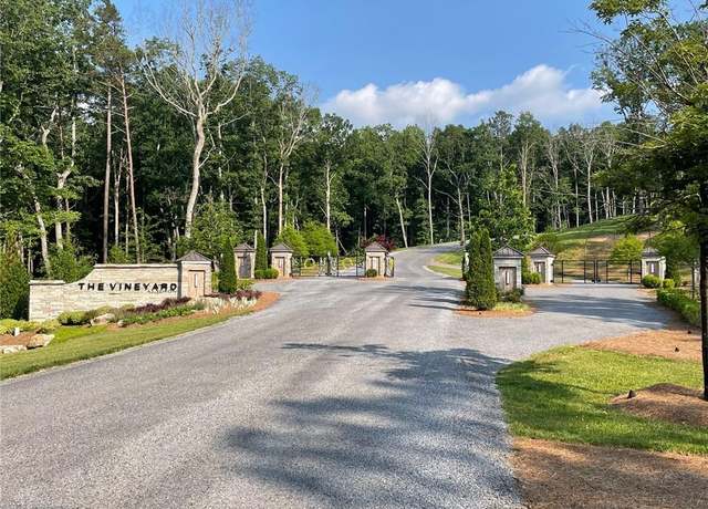 Property at 0 Highgrove Dr, Talking Rock, GA 30175