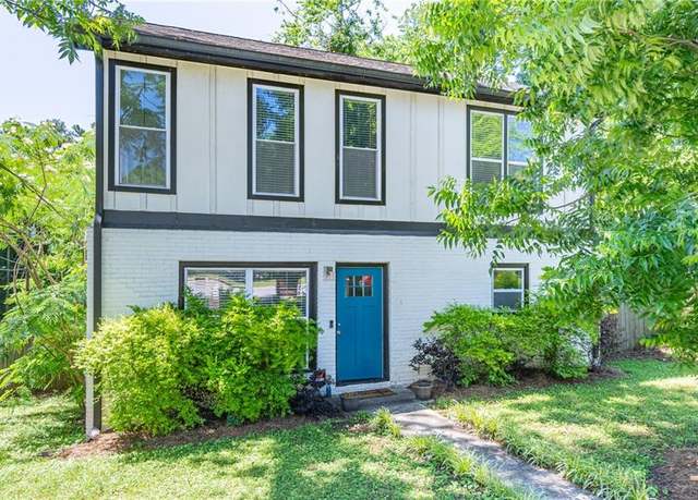 Property at 2405 Hillside Ave, Decatur, GA 30032, 3 beds, 3 baths