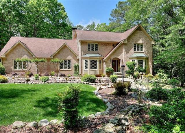 Property at 4853 Carlene Way SW, Lilburn, GA 30047, 4 beds, 5 baths