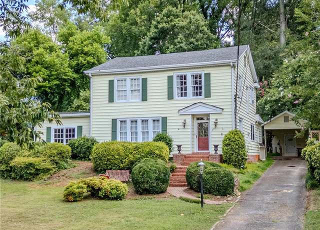 Property at 210 E 9th St E, Rome, GA 30161, 3 beds, 2 baths
