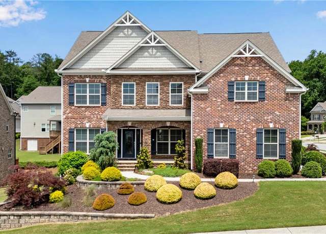 Property at 431 La Perla Dr, Sugar Hill, GA 30518, 5 beds, 4 baths
