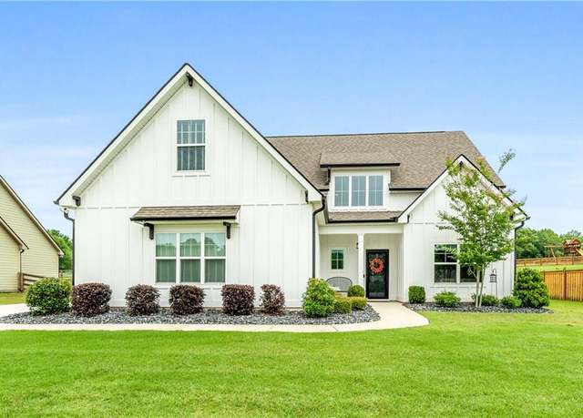 Property at 376 Linch Rd, Senoia, GA 30276, 4 beds, 4 baths
