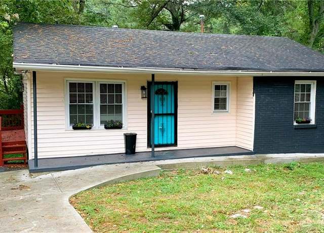 Property at 1551 Ferno Dr NW, Atlanta, GA 30318, 3 beds, 1 bath