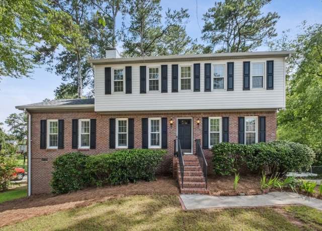 Property at 3220 Casteel Rd, Marietta, GA 30062, 4 beds, 2.5 baths