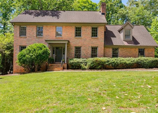 Property at 5124 Vermack Rd, Dunwoody, GA 30338, 4 beds, 2.5 baths