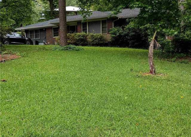 Property at 2493 Springdale Rd, Atlanta, GA 30315, 3 beds, 1.5 baths