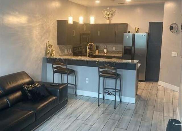 Property at 870 Mayson Turner Rd NW #1102, Atlanta, GA 30314, 2 beds, 1 bath