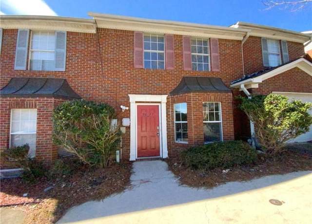 Property at 5677 Wind Gate Ln, Lithonia, GA 30058, 2 beds, 2.5 baths