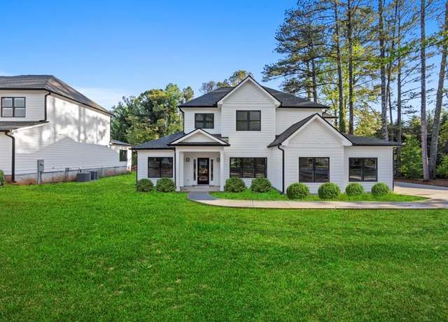 Property at 2065 Mozelle Dr, Marietta, GA 30062, 4 beds, 4.5 baths
