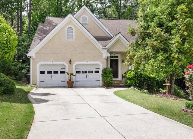 Property at 230 Ridge Point Ct, Alpharetta, GA 30022, 4 beds, 3.5 baths