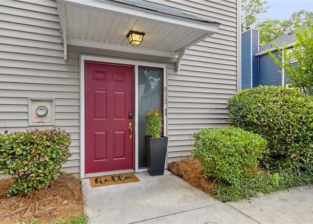 Property at 812 Dixie Ave NE, Atlanta, GA 30307, 2 beds, 1.5 baths