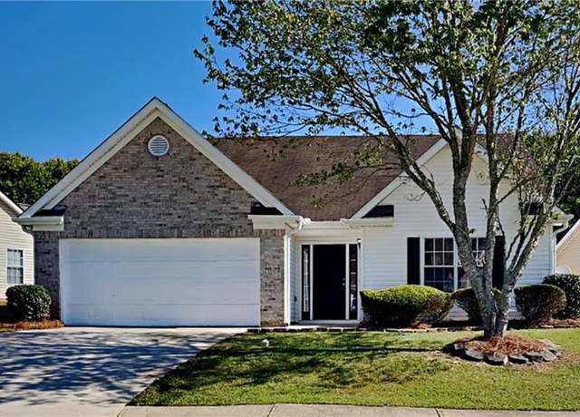 Property at 145 Charleston Pl, Covington, GA 30016, 3 beds, 2 baths